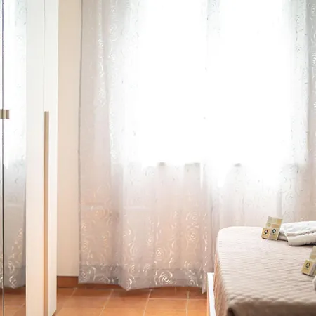Rosa Apartament