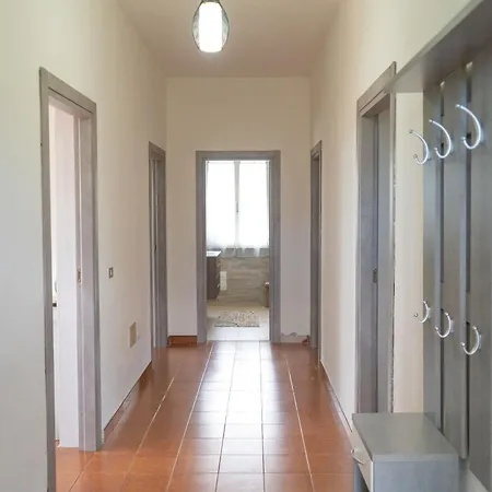 Rosa Apartament